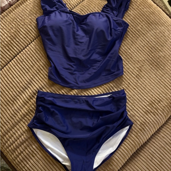 Navy Ruffled Bikini Set - Picture 4 of 5